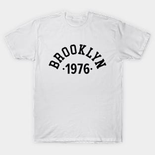 Brooklyn Chronicles: Celebrating Your Birth Year 1976 T-Shirt